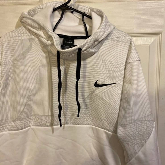 SOLD Nike NWT Men's Size XXL - Picture 2 of 4